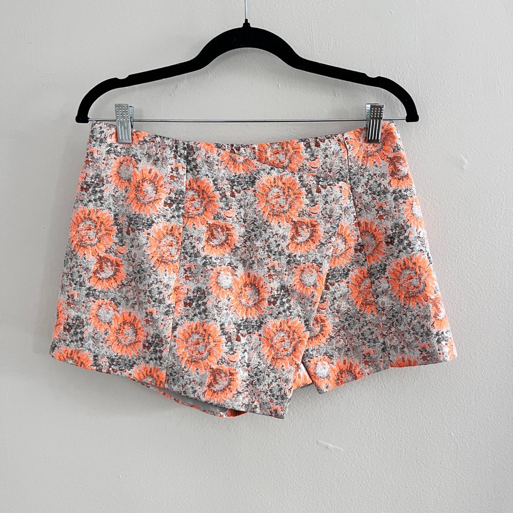 TOPSHOP Metallic Floral Asymmetrical Skort NWT